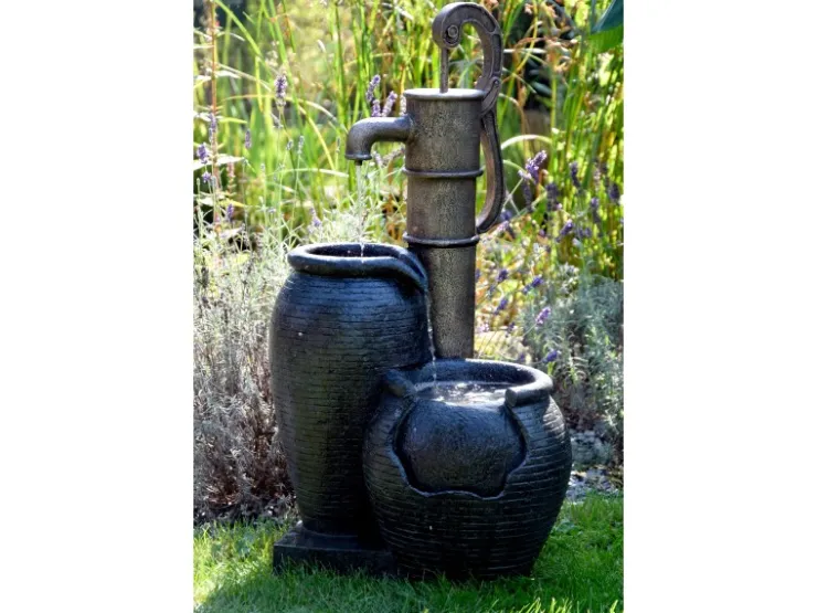 Dobar Großer Design-Gartenbrunnen mit Handpumpe 47,5 cm x 38,5 cm x 84 cm