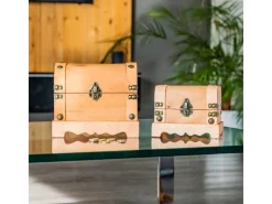 HMF 6414-50 Spardose Holz Schloss 18 x 12 x 14 cm Klein Namibia* Aufbewahrung