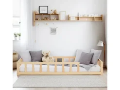 Homestyle4u Kinderbett Natur mit Rausfallschutz 90x200 cm Bodenbett Lattenrost Matratze 3025