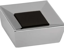 Knopf 2100,* Kommode