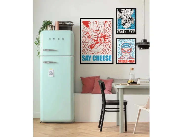 Komar Wandbild Marvel Spider-Man Say Cheese Blue 40 cm x 50 cm