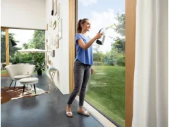Kärcher Akku-Fenstersauger WV 6 Plus* Reinigung