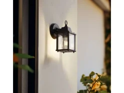 Lindby Wandleuchte Außen Laterne Rurik 10025848 Spritzwassergeschützt Landhaus Vintage Rustikal in Schwarz aus Aluminium 1-flammig E27* Laternen