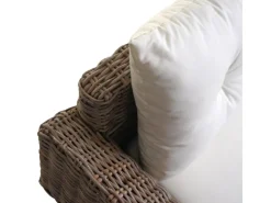 MCW Sofa M32