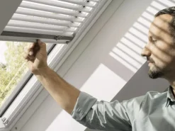 Velux Jalousie Manuell PAL Y45 7057S 75 cm x 124 cm Silber Gebürstet* Jalousien